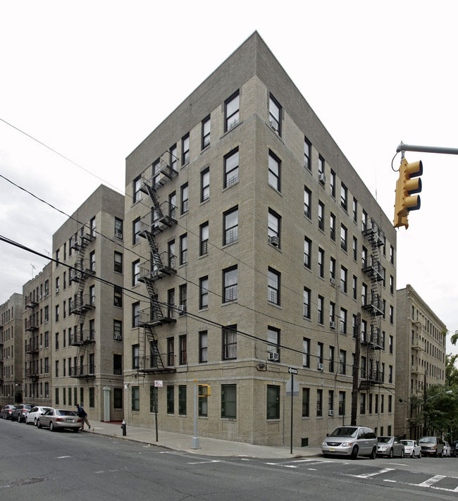 John Parmentola Personal Story. 4065 Carpenter Avenue, in the Bronx, where John Parmentola grew up.